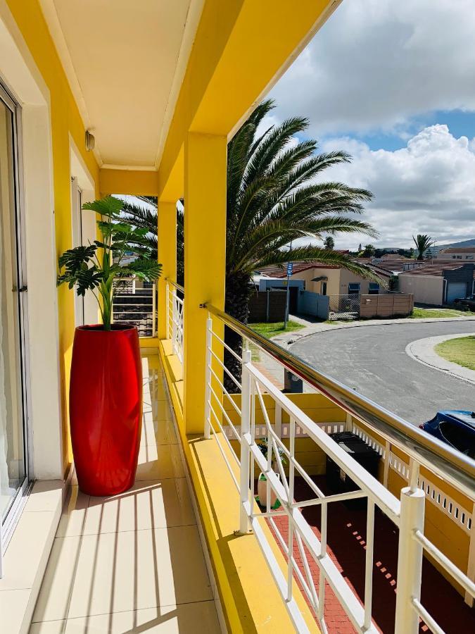 Mowetu Guest House ケープタウン エクステリア 写真
